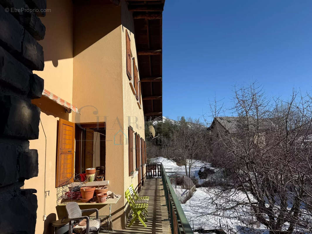 Maison à LA SALLE-LES-ALPES