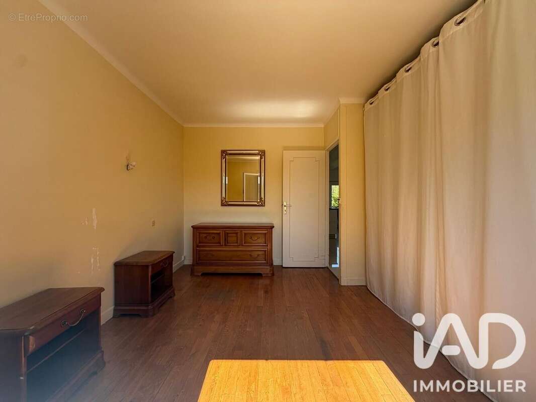 Maison 120 m² à Savigny-Sur-Orge  - photo 8