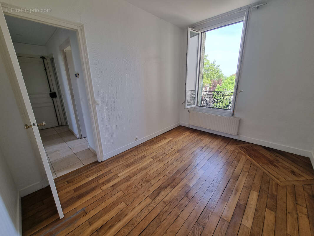 Maisons-alfort charentonneau - 3p 50.57m2 avec jardin partage - parking - photo 10