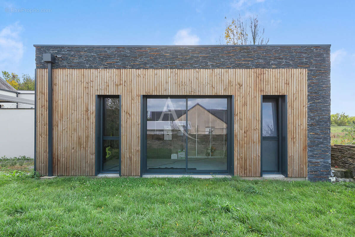 Maison à JUIGNE-SUR-LOIRE