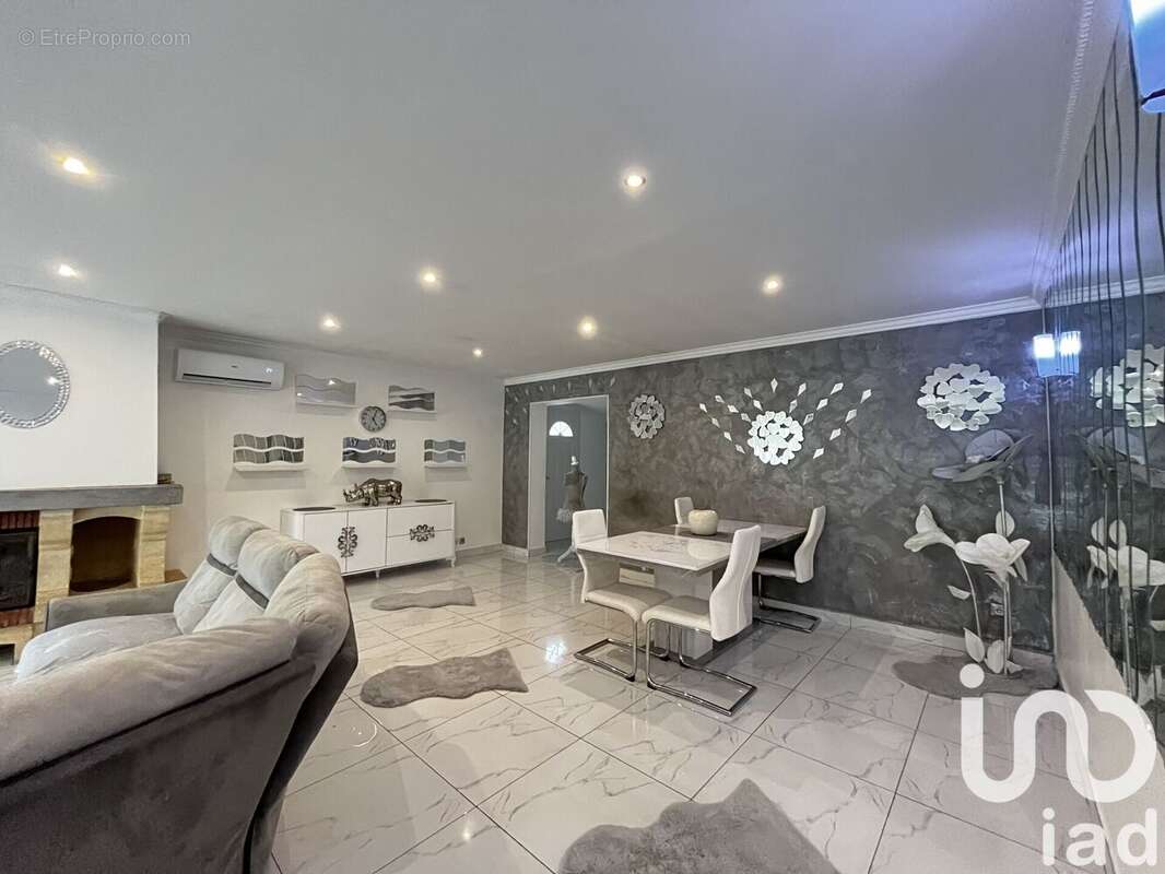 Photo 2 - Maison à LORMONT