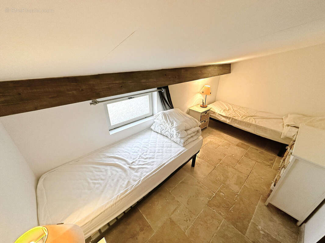 Maison de caractère avec gîte indépendant, piscine, garage et 5 000 m² à vendre à Moulès - photo 21