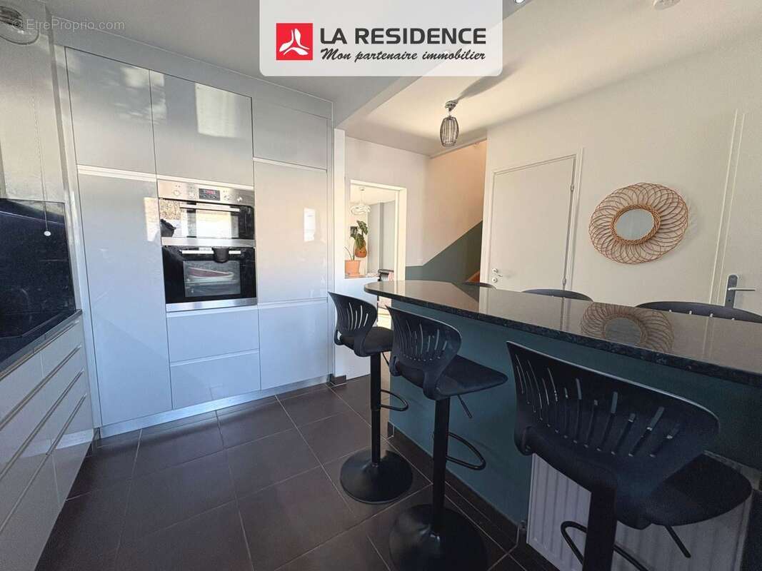 Maison à MONTIGNY-LES-CORMEILLES