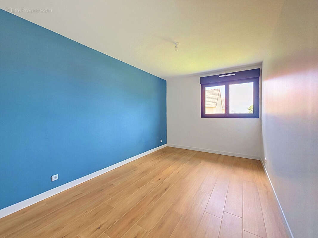 Maison Linas 7 pièce(s) 120.35 m2 - photo 10