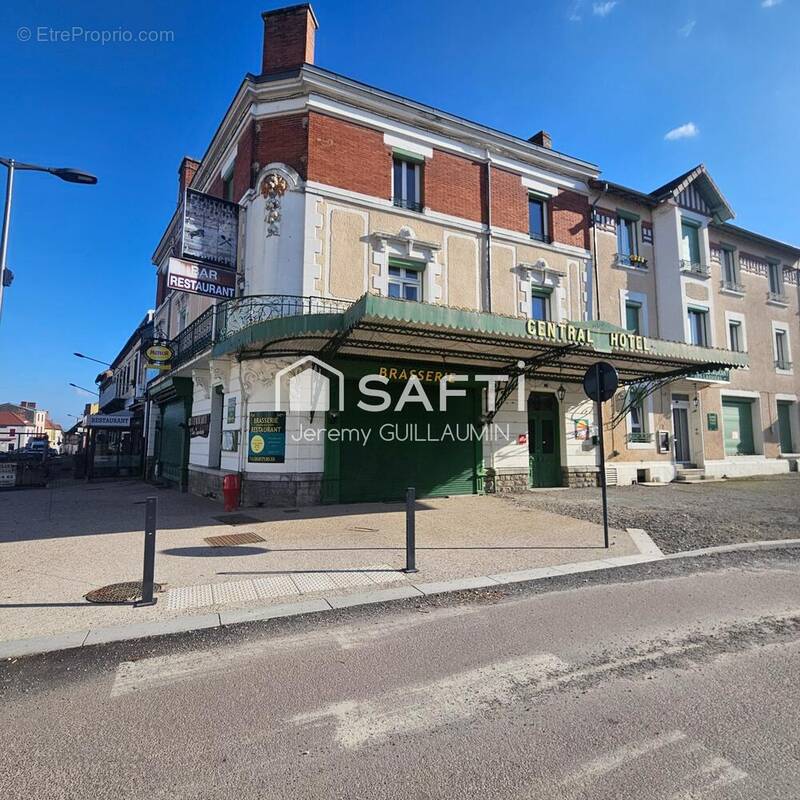 Photo 1 - Commerce à VARENNES-SUR-ALLIER