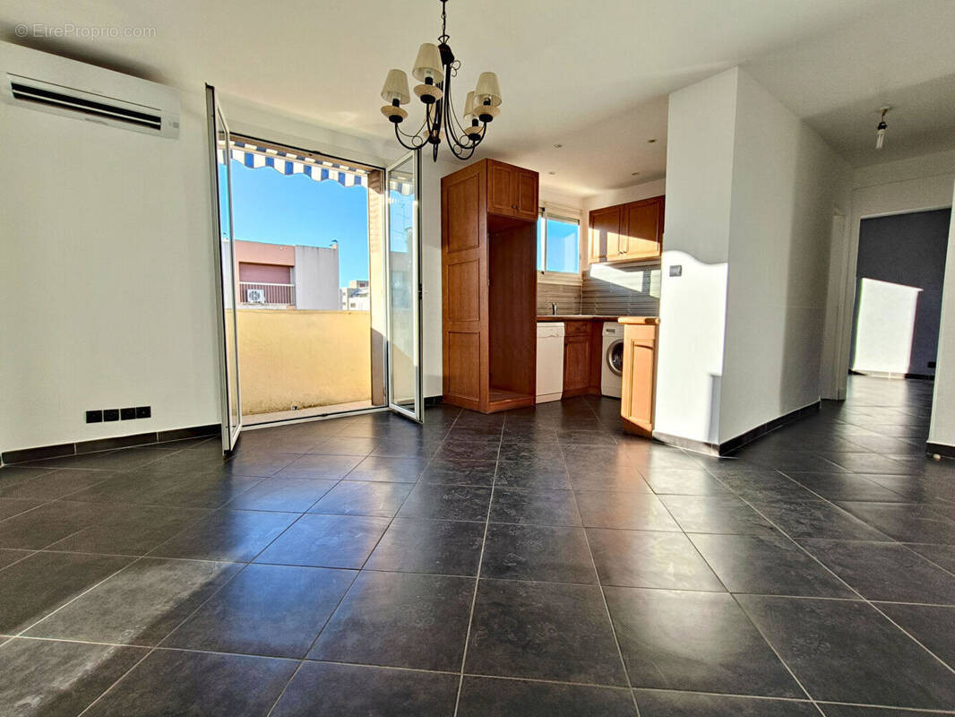 Appartement à MARSEILLE-10E
