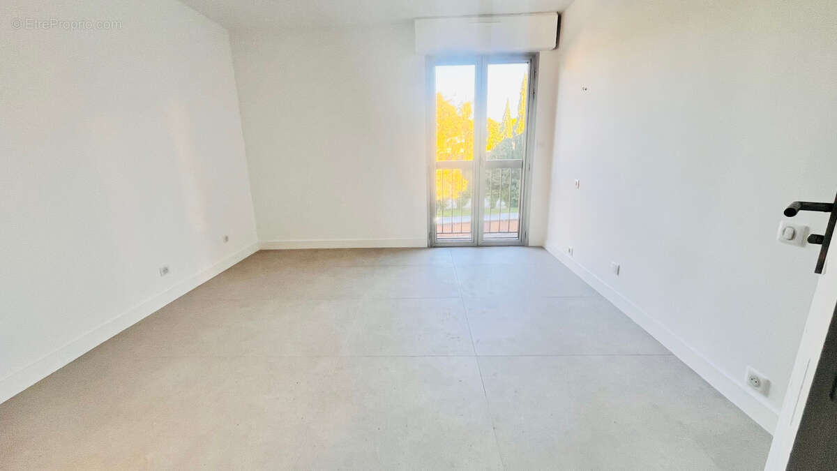 Appartement à CAGNES-SUR-MER
