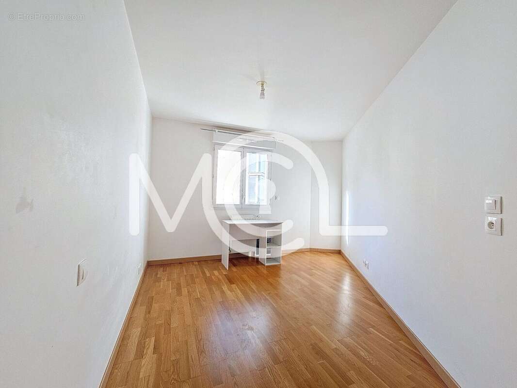 Appartement 41 m² à Limeil-Brevannes  - photo 3