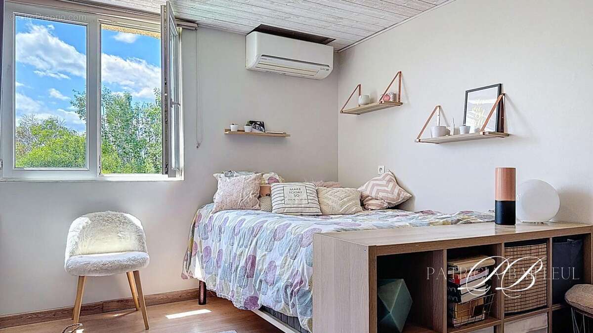 Maison à SAINT-CYPRIEN