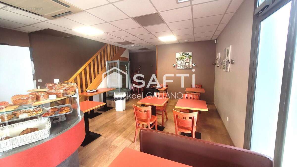 Photo 5 - Commerce à VOIRON