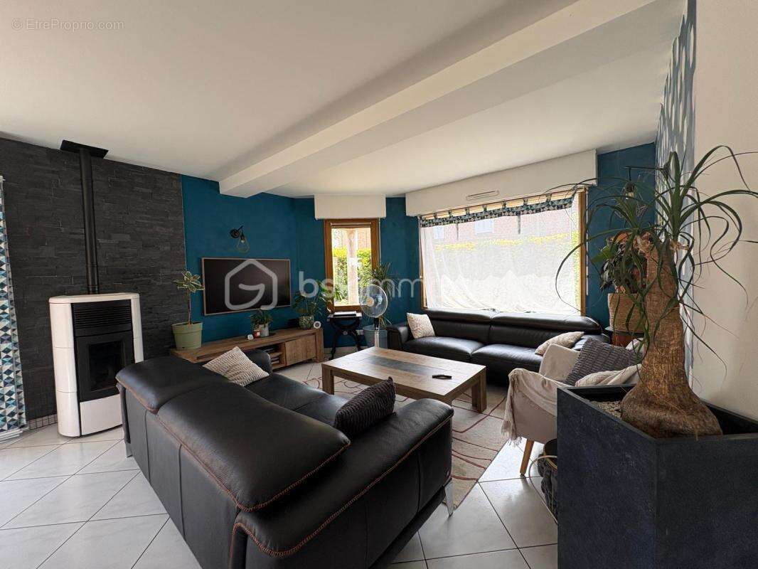Opportunité rare sur Fretin ! maison individuelle 4 chambres + 2 salles de bains + jardin + double garage - photo 4