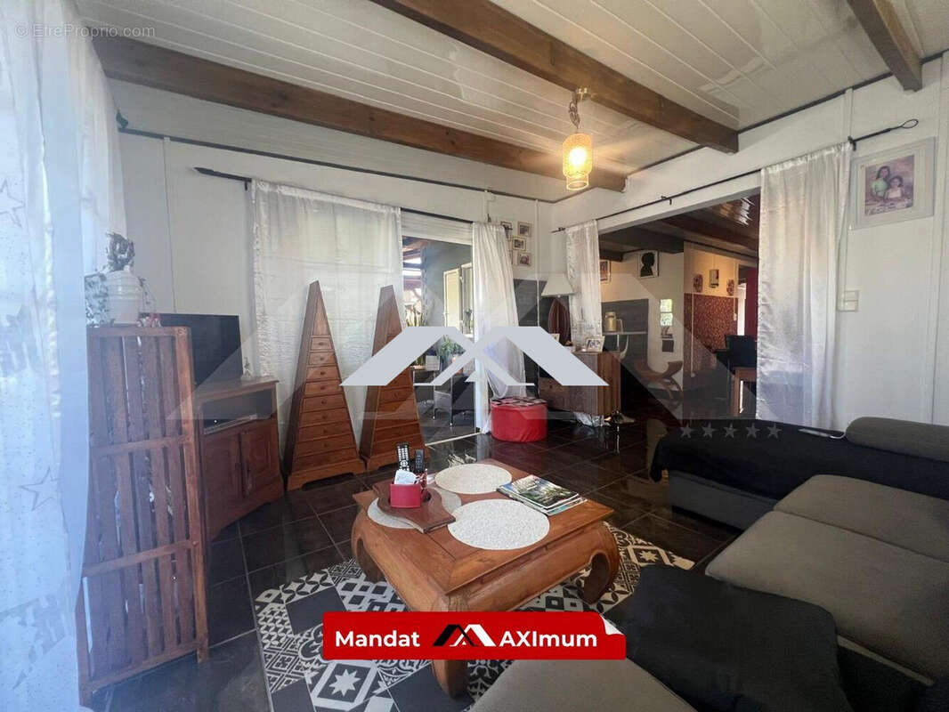 Maison à SAINT-JOSEPH