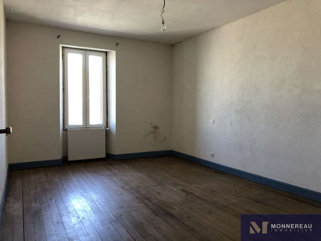 Appartement à MEUX