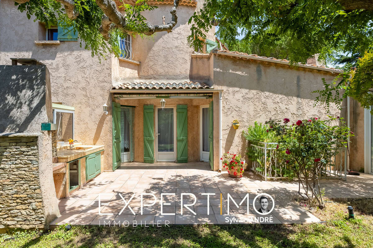 Maison à MARSEILLE-9E