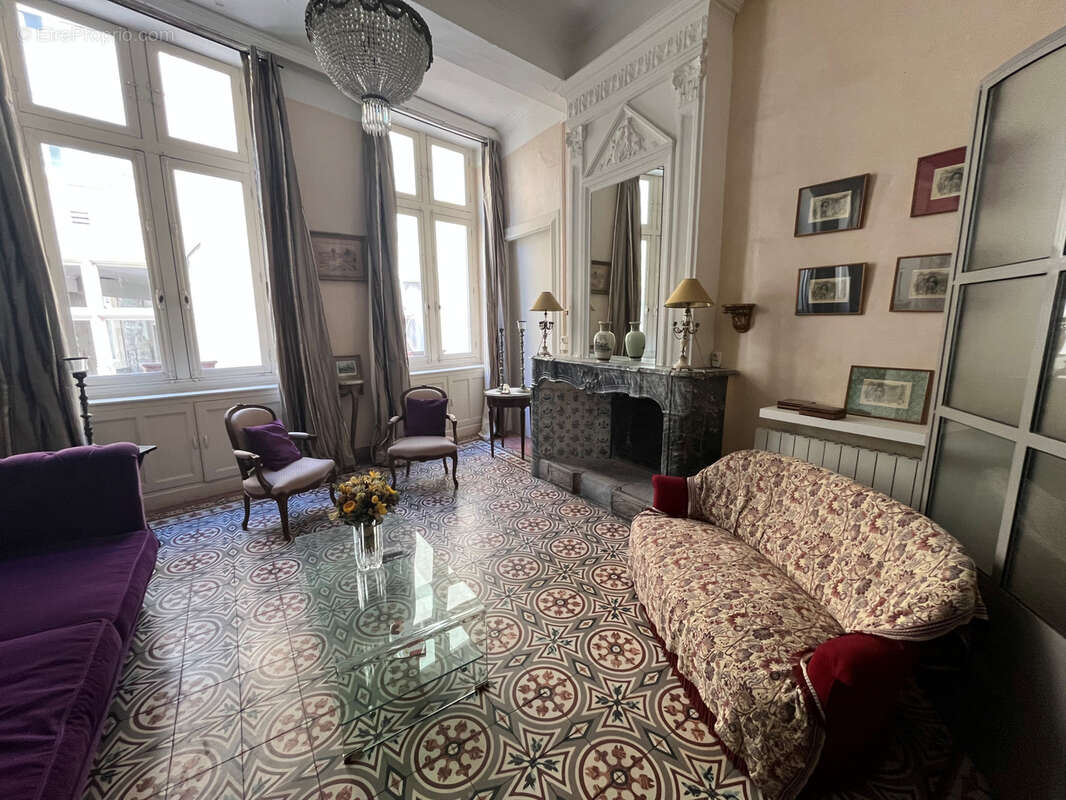 Appartement à NIMES