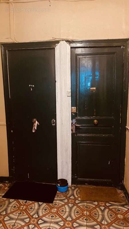 Appartement à PARIS-20E