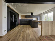 Appartement à FRASNE