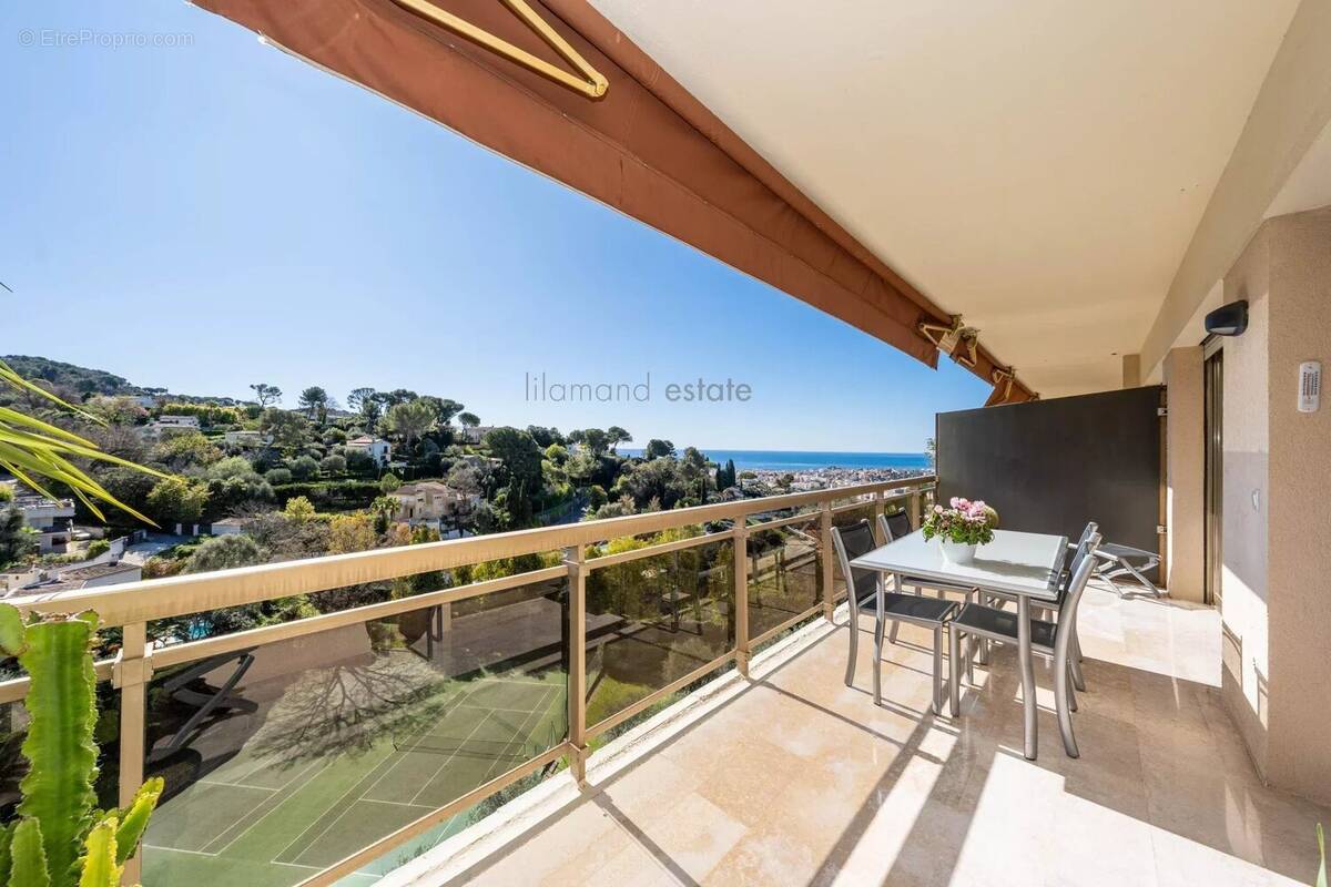 Appartement à LE CANNET