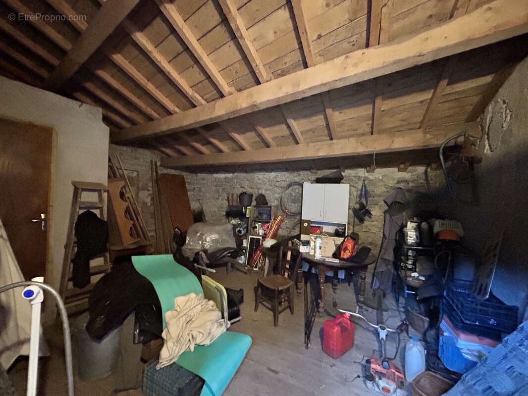 Maison à AVEZE