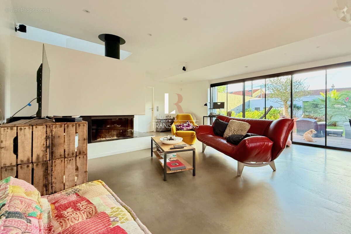 Maison à LA ROCHELLE