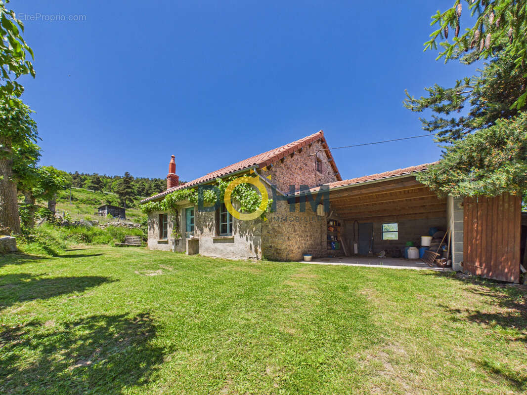 ensemble immobilier, 2 maisons sur 1800m2 de terrain - photo 4