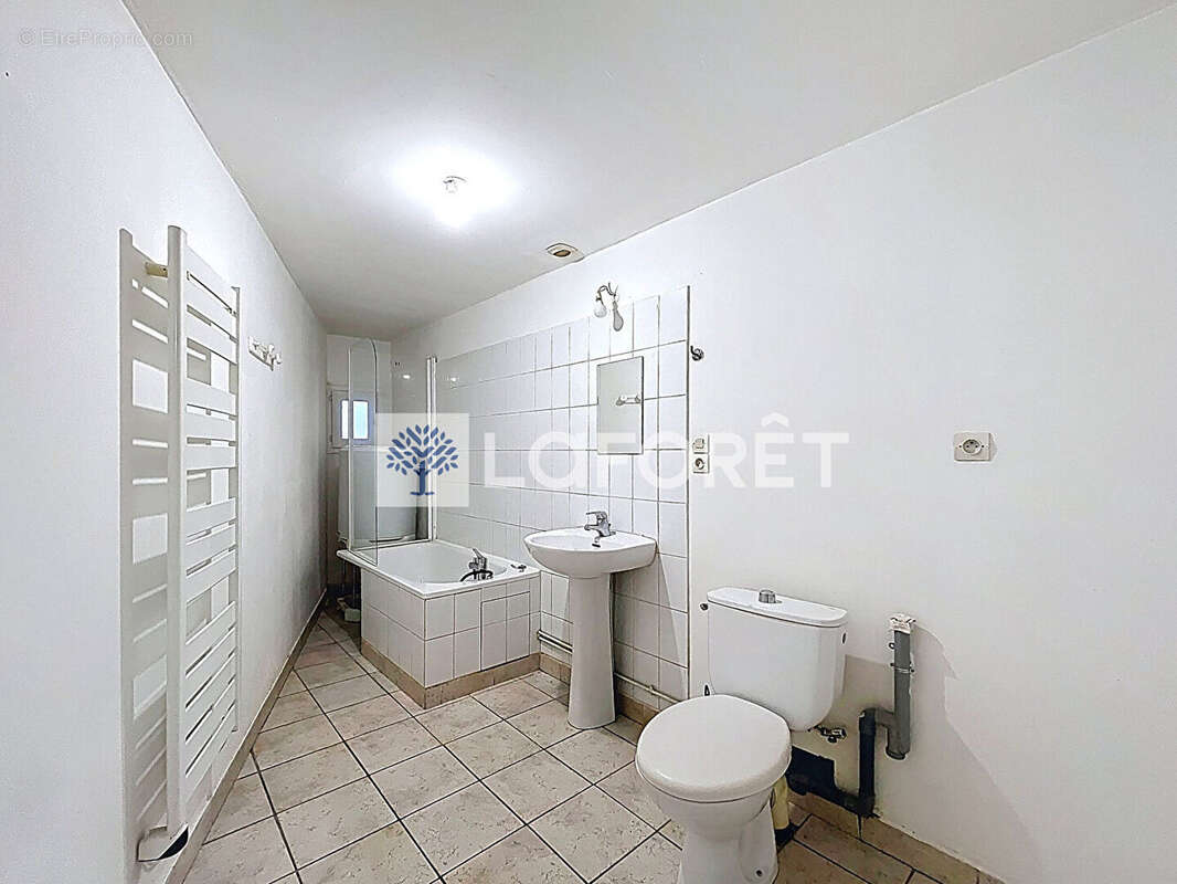 Appartement à BOURGOIN-JALLIEU