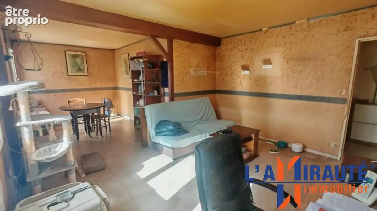 Appartement à SARTROUVILLE