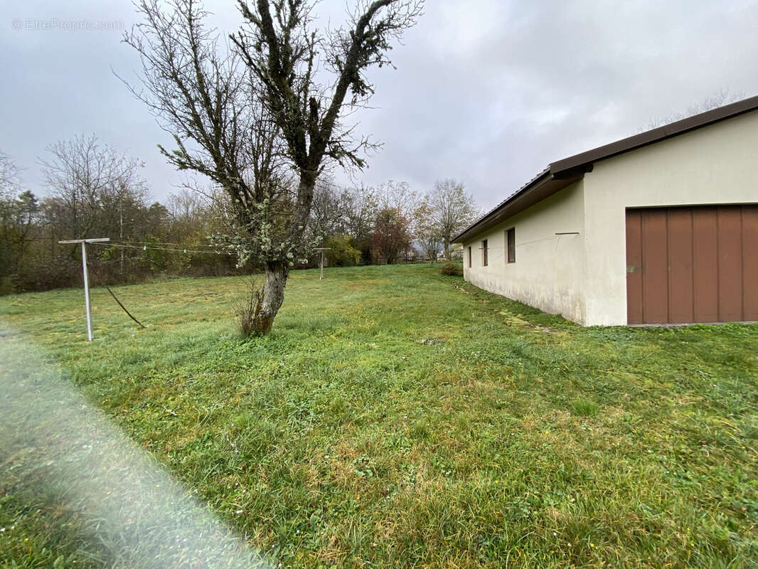 Maison Type 7 de 250 m2 habitables sur 1 682m2 de terrain constructible - photo 11