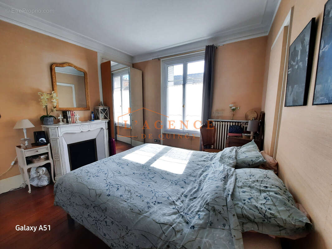 Maison à QUINCY-VOISINS