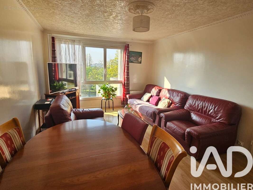 Photo 3 - Appartement à EPINAY-SUR-SEINE