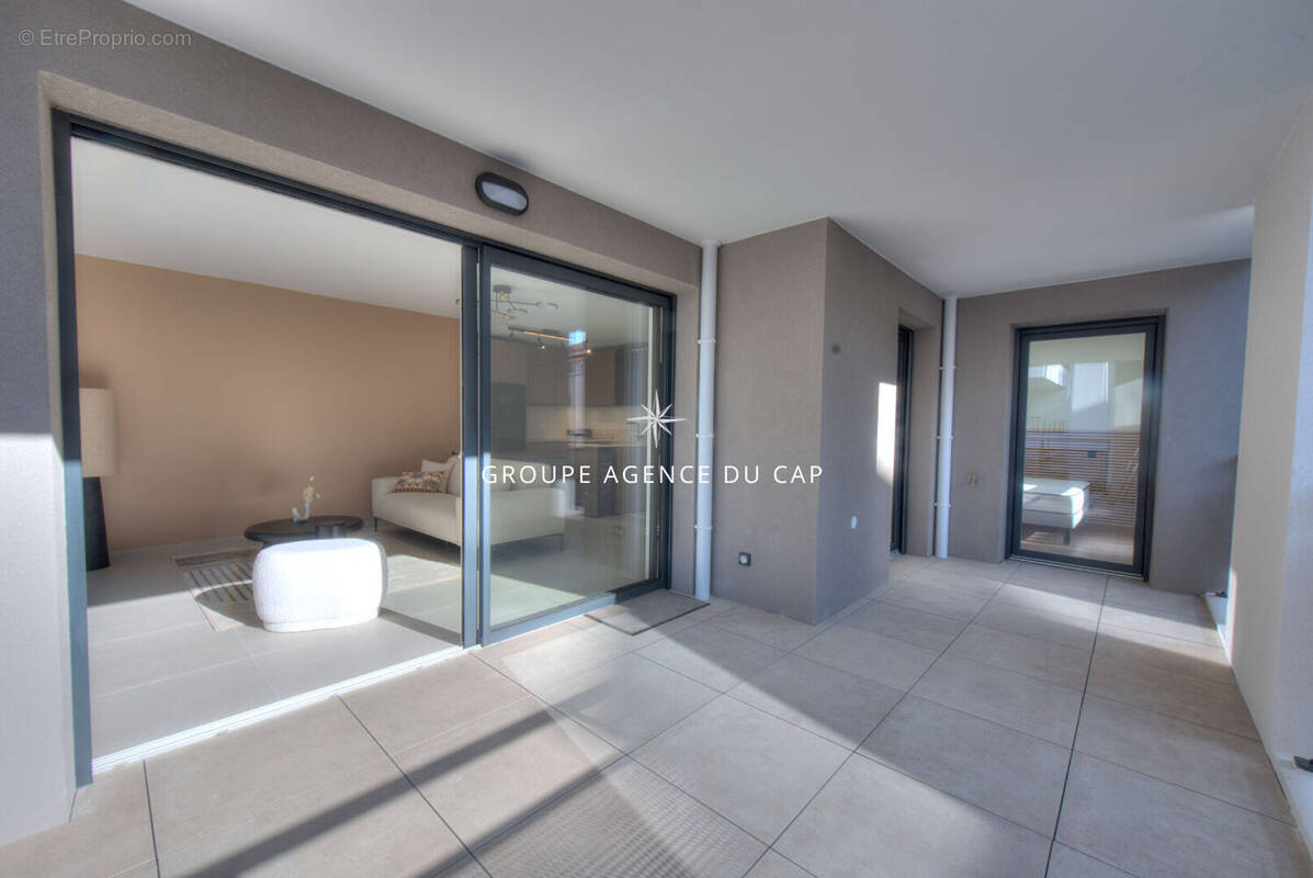 Appartement à FREJUS