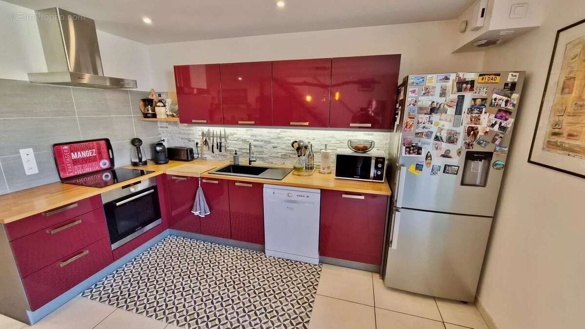 Maison à POUZOLLES