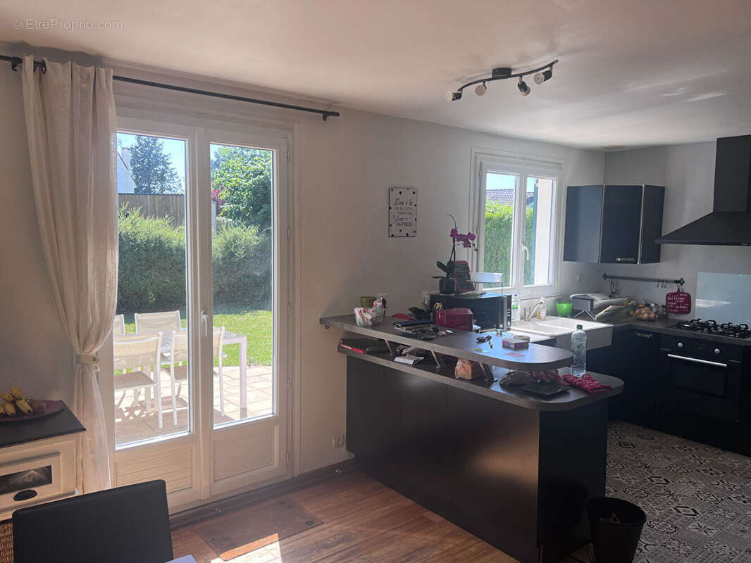 Maison à MAREIL-SUR-MAULDRE