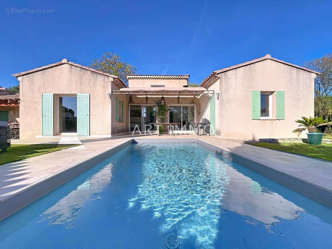 Maison à CABRIERES-D&#039;AVIGNON