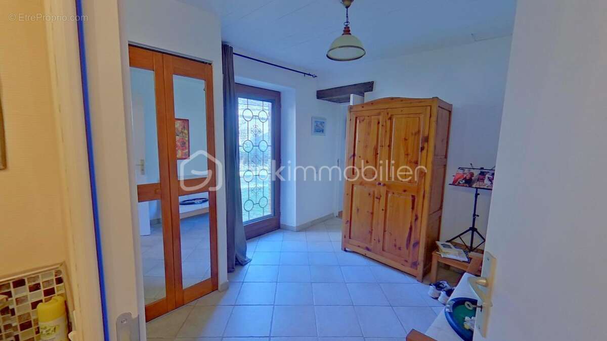 Maison à COURLON-SUR-YONNE