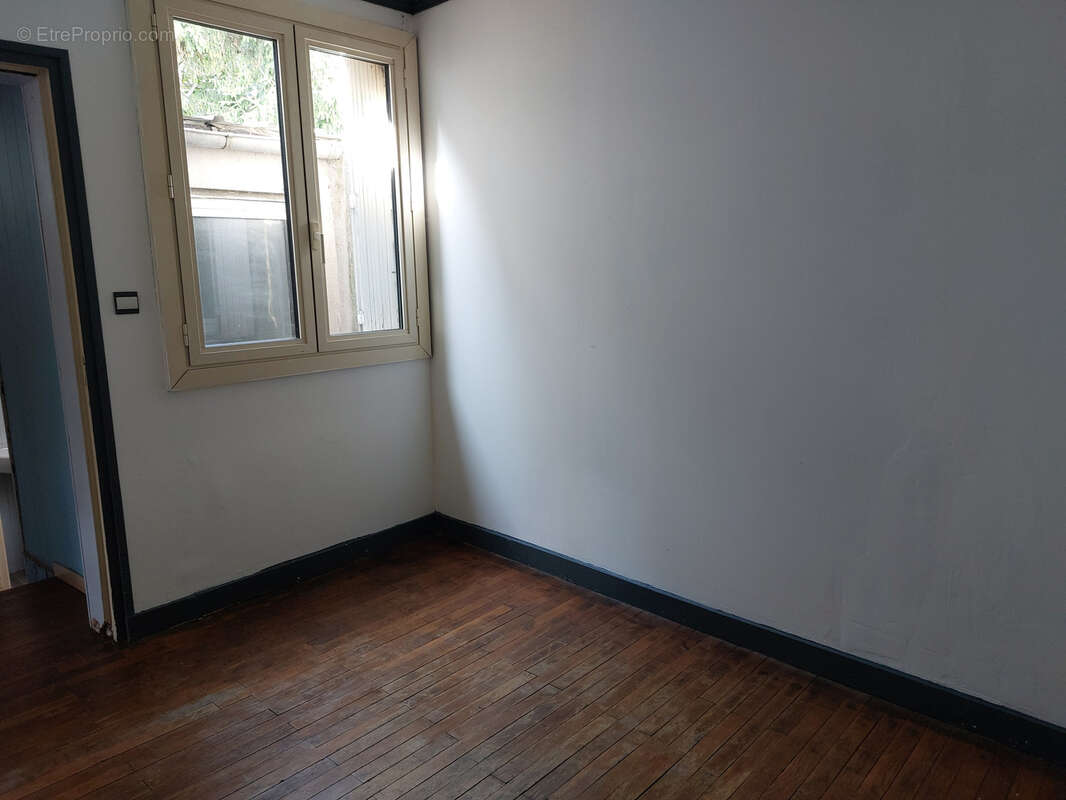 Maison à ARGENTON-L&#039;EGLISE