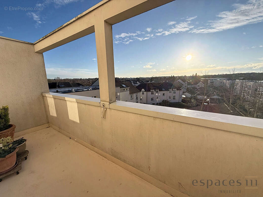 Appartement à MONTIGNY-LE-BRETONNEUX