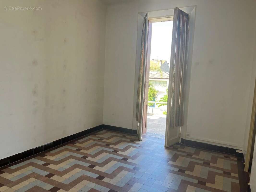 La Seyne Mar Vivo, maison habitation et commerce - photo 5