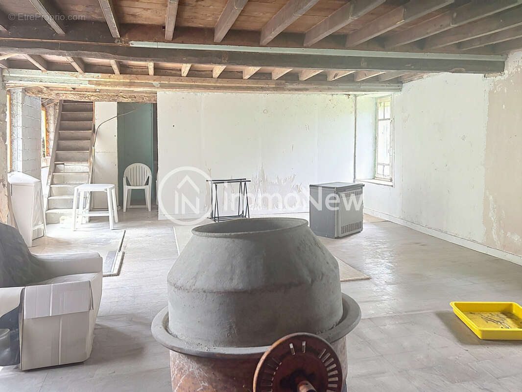 Ensemble de 2 moulins a renover avec biefs + dependances et mobil home sur terrain environ 1 hectare - photo 12