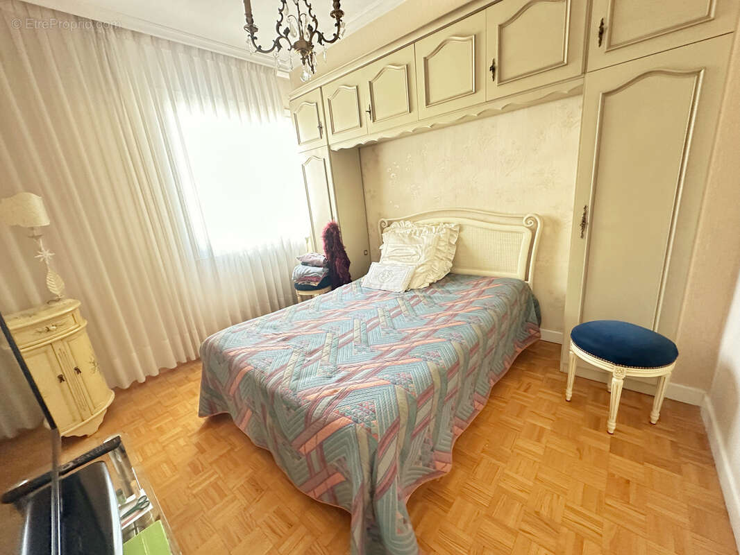 Appartement à LYON-8E