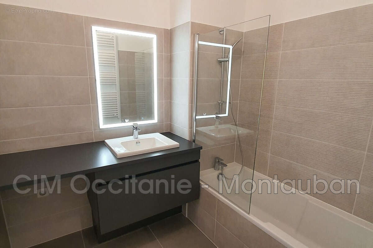 Appartement à CASTELNAU-LE-LEZ