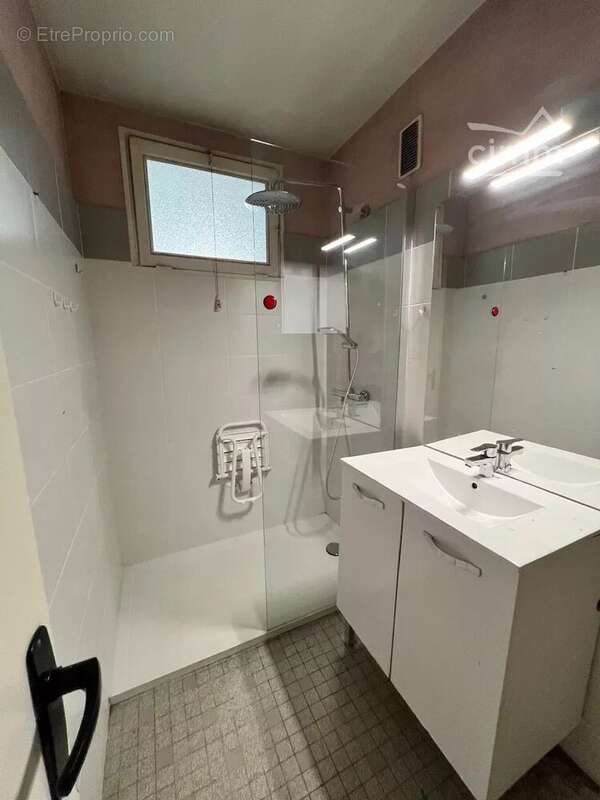 Quartier Châteauvert - Appartement T3 - photo 6