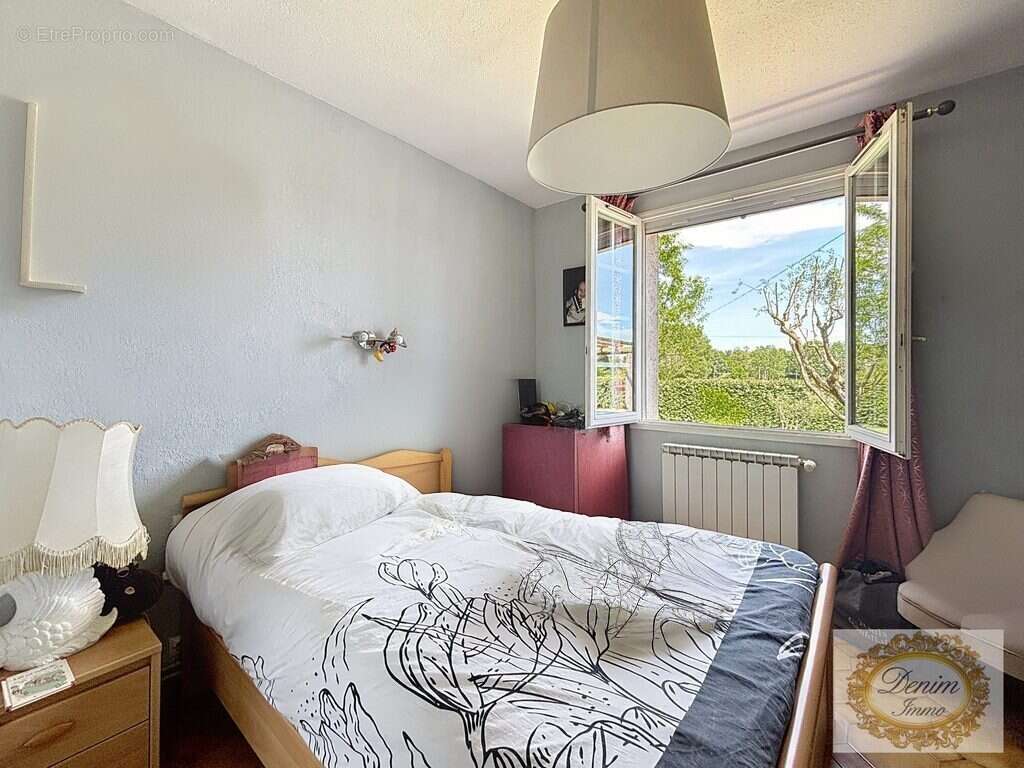 Maison à MOUSSAC