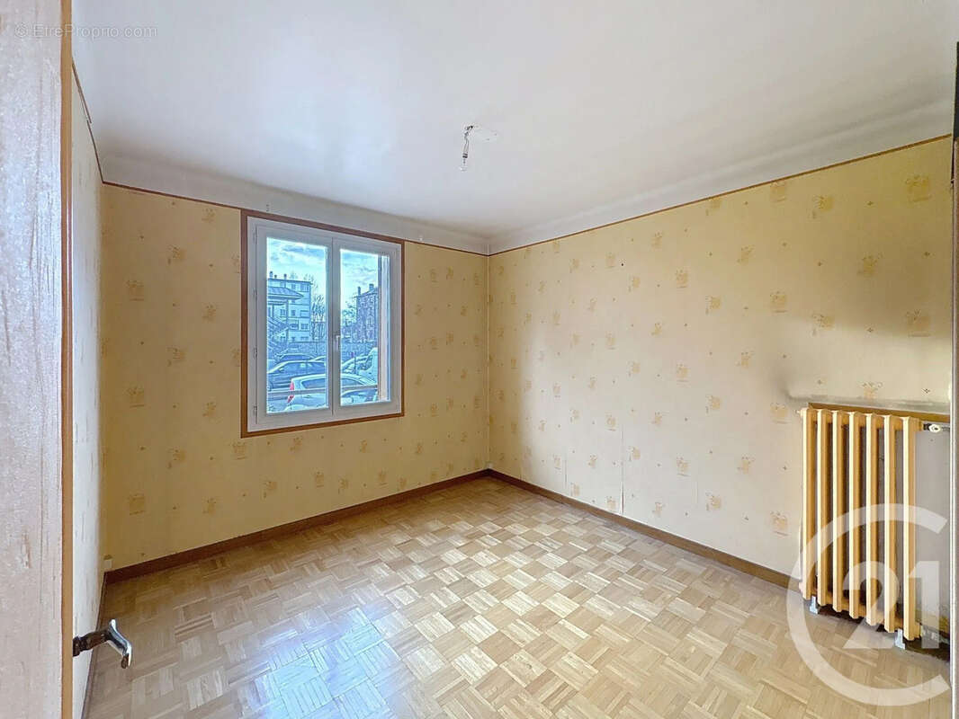 Appartement à CHAMPIGNY-SUR-MARNE