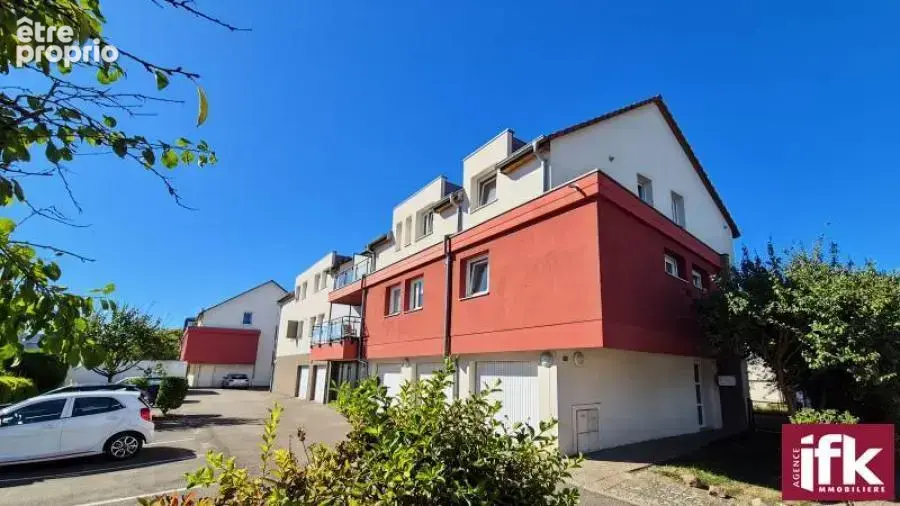 Colmar Maraîchers : T2 loué avec terrasse, parking et cave - photo 2