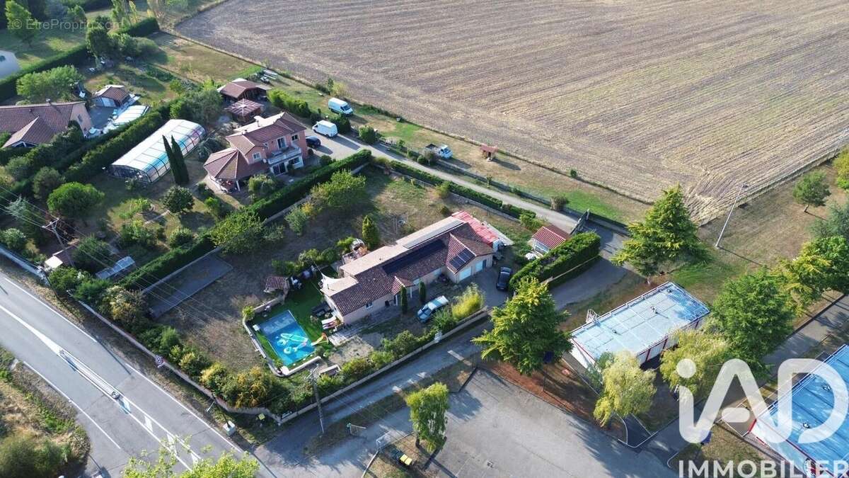 Photo 5 - Maison à ROCHE-LA-MOLIERE