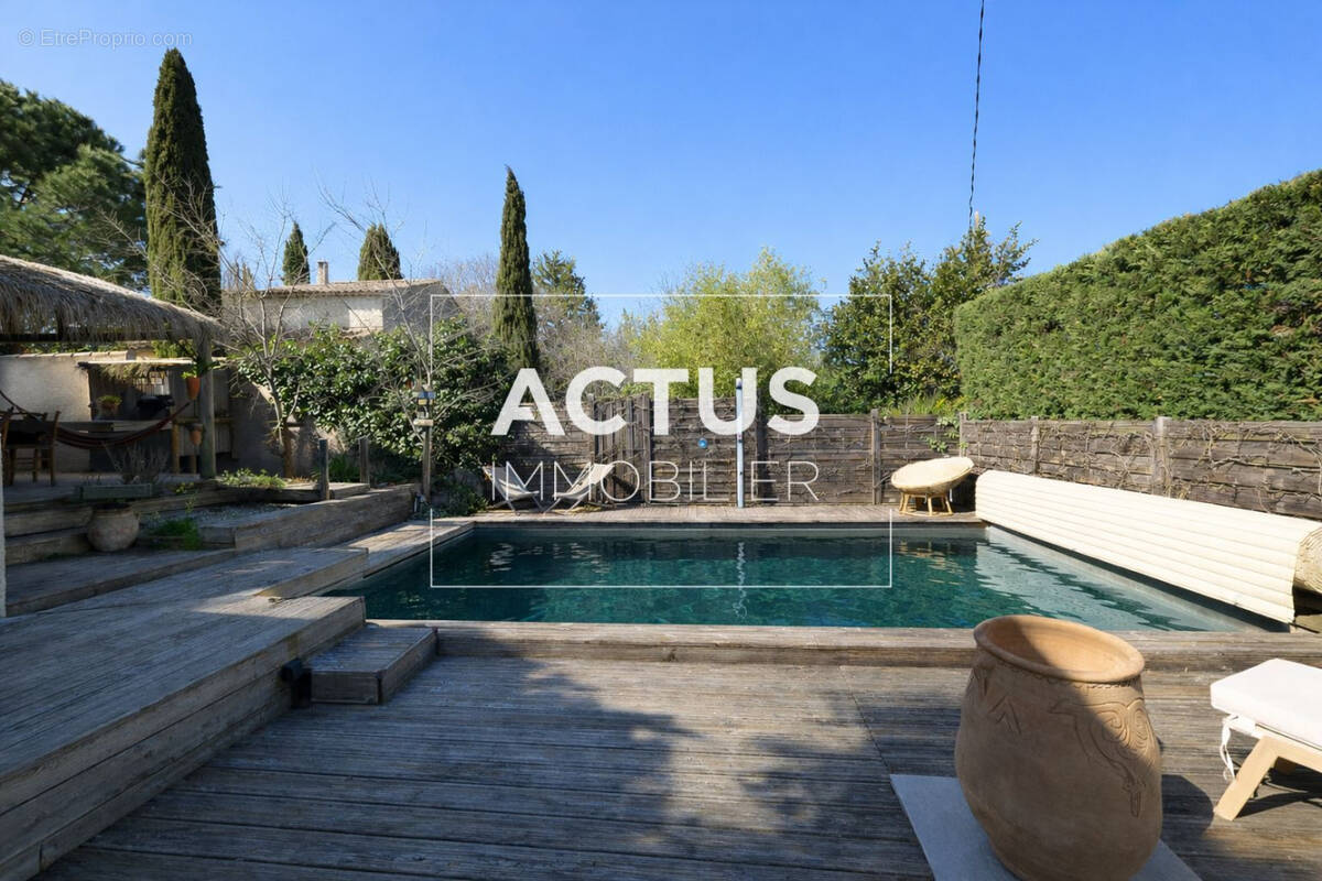 Maison à SALON-DE-PROVENCE