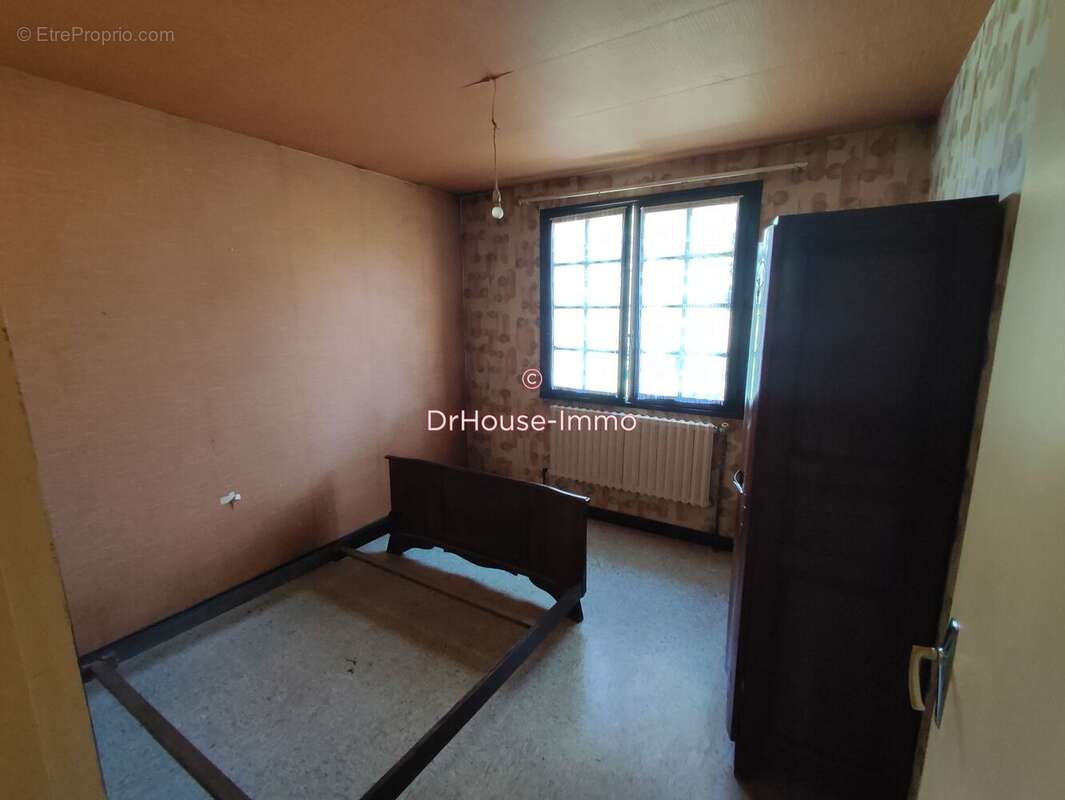 Maison à NOUAILLE-MAUPERTUIS