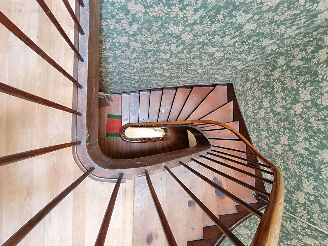 Immeuble Cognac 170 m2 - photo 12