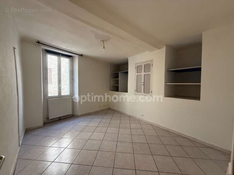 Maison à ENTRECASTEAUX